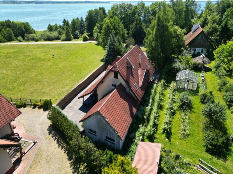 Trygort - dom z basenem - obrazek 8